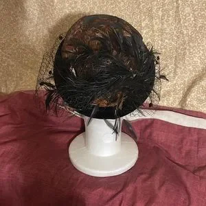 Vintage Don Anderson Pheasant Hat. Vintage 1950s Rounded Pillbox Colorful Pheasant Feather Don  main image 4